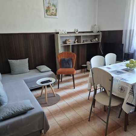 Apartmani Ino Skrip ภายนอก รูปภาพ