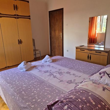 Apartmani Ino Skrip ภายนอก รูปภาพ